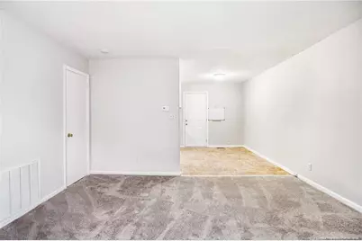 828 Pilot Avenue, Fayetteville, NC 28304 - Photo 4