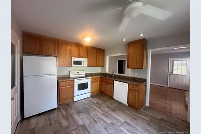 9598 Holbrook Lane, Fayetteville, NC 28314 - Photo 4