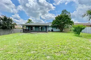 6826 Beaver Stone Rd, Fayetteville, NC 28314 - Photo 2