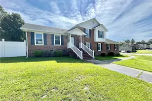 127 Kristin Ave, Spring Lake, NC 28390 - Photo 2