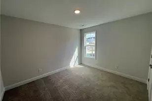 3870 Blackhills Rd, Fayetteville, NC 28311 - Photo 16