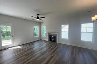 3870 Blackhills Rd, Fayetteville, NC 28311 - Photo 8