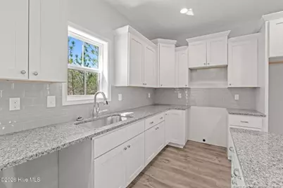 1013 Ivory Lane, West End, NC 27376 - Photo 8
