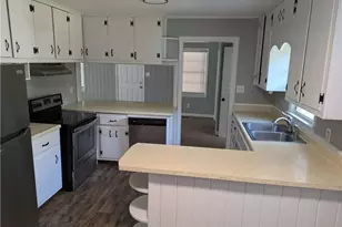 2201 Enloe St, Fayetteville, NC 28306 - Photo 6