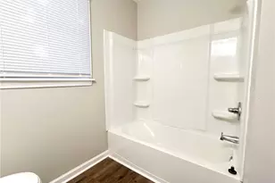 1918 Stanberry St, Fayetteville, NC 28301 - Photo 8