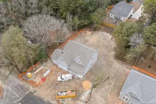 205 Telluride Ct, Aberdeen, NC 28315 - Photo 18