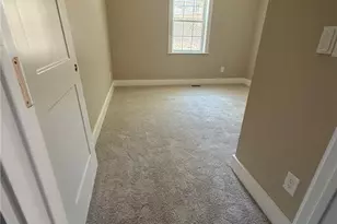 940 Lakewind, Sanford, NC 27332 - Photo 4