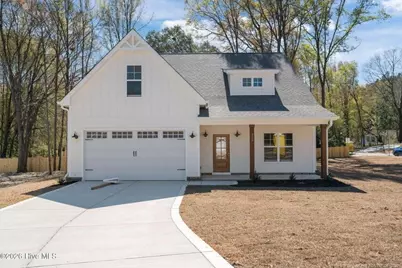 220 Telluride Court, Aberdeen, NC 28315 - Photo 1