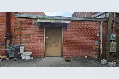 221 S Main Street, Laurinburg, NC 28352 - Photo 4