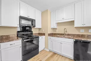 704 Dwain Dr Dr, Fayetteville, NC 28305 - Photo 8