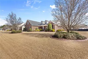 2821 Prioress Dr, Fayetteville, NC 28306 - Photo 4