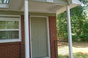310 Old Shaw Rd, Fayetteville, NC 28304 - Photo 2