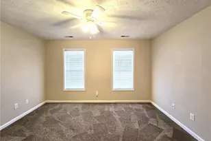 5241 Goshawk Dr, Hope Mills, NC 28348 - Photo 32