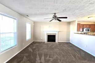 5241 Goshawk Dr, Hope Mills, NC 28348 - Photo 4