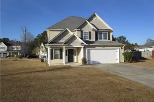 1442 Vandenberg Dr, Fayetteville, NC 28312 - Photo 1