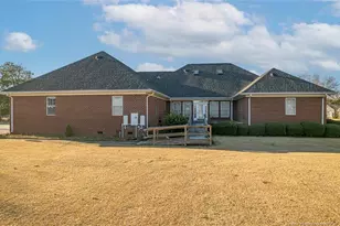 405 S Bond St, Rowland, NC 28383 - Photo 16