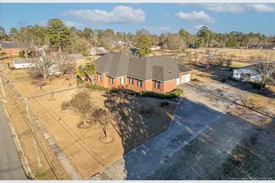 405 S Bond Street, Rowland, NC 28383 - Photo 2