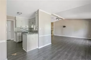 6970 Melbourne Dr, Fayetteville, NC 28314 - Photo 16