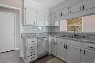 6970 Melbourne Dr, Fayetteville, NC 28314 - Photo 20