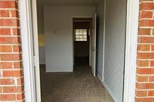 1104-1 Ayton Pl, Fayetteville, NC 28304 - Photo 2