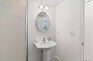 95 Windsor St, Goldston, NC 27252 - Photo 42