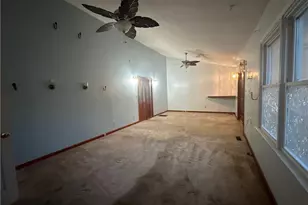 1410 Split Rail Dr, Parkton, NC 28371 - Photo 20