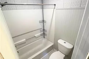 5200 Sundown Dr, Fayetteville, NC 28303 - Photo 14