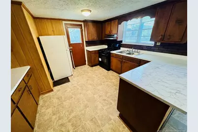 1003 James Street, Lumberton, NC 28358 - Photo 8