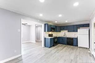 808 Darlington Dr, Fayetteville, NC 28306 - Photo 10