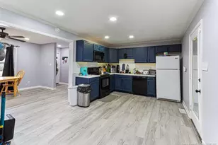 808 Darlington Dr, Fayetteville, NC 28306 - Photo 10