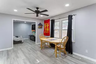 808 Darlington Dr, Fayetteville, NC 28306 - Photo 6