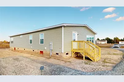 3277 McGirt Road, Maxton, NC 28364 - Photo 2