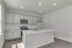 310 Hartfield Ave, Raeford, NC 28376 - Photo 8