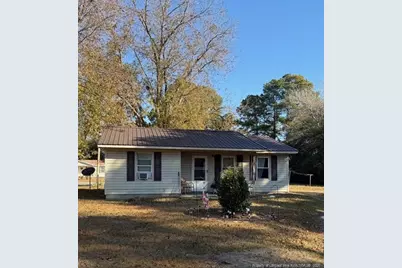 400 Tuskeegee Drive, Laurinburg, NC 28352 - Photo 1