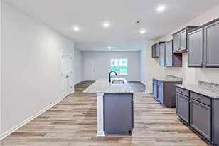 309 Appaloosa Dr, Spring Lake, NC 28390 - Photo 6
