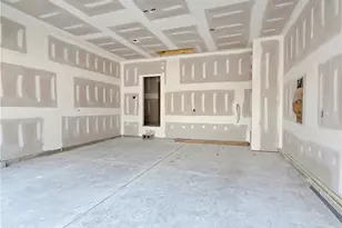 309 Appaloosa Dr, Spring Lake, NC 28390 - Photo 2