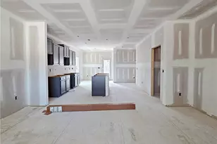 309 Appaloosa Dr, Spring Lake, NC 28390 - Photo 4