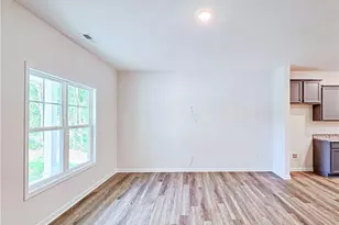 309 Appaloosa Dr, Spring Lake, NC 28390 - Photo 4