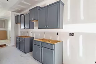 309 Appaloosa Dr, Spring Lake, NC 28390 - Photo 8