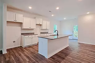 331 Appaloosa Dr, Spring Lake, NC 28390 - Photo 6