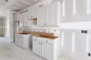 349 Appaloosa Dr, Spring Lake, NC 28390 - Photo 8