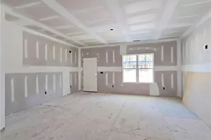 349 Appaloosa Dr, Spring Lake, NC 28390 - Photo 2