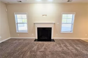 389 Roanoke Dr, Raeford, NC 28376 - Photo 8