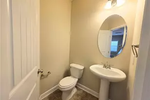 389 Roanoke Dr, Raeford, NC 28376 - Photo 10