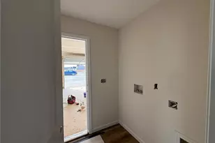 61 Baxley Dr, Dunn, NC 28334 - Photo 4