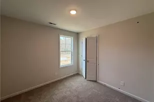 41 Baxley Dr, Dunn, NC 28334 - Photo 10