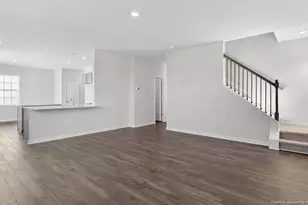 1026 Misty Creek Dr, Aberdeen, NC 28315 - Photo 8