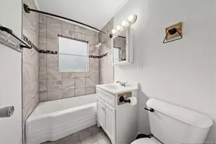 210 Brookwood Ave, Fayetteville, NC 28301 - Photo 12