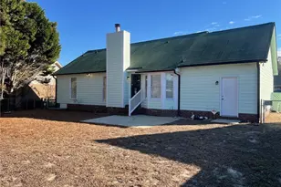 5305 Thackeray Dr, Fayetteville, NC 28306 - Photo 4