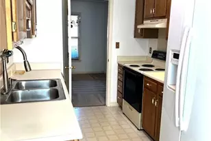 5305 Thackeray Dr, Fayetteville, NC 28306 - Photo 8